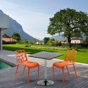 Vierkante salontafel zwart 70x70 cm en 2 gekleurde stoelen Gelateria Mojito Model
