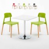 Table carrée blanche 70x70 2 Chaises Colorées intérieur bar café Barcellona Cocktail Réductions