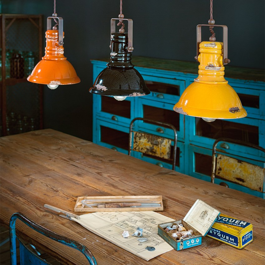 Suspension en fer et céramique peinte à la main design vintage industriel SO Promotion Suspension en fer et céramique peinte à la main design vintage industriel SO Promotion
