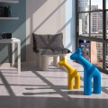 Sculpture objet design moderne girafe en polyéthylène Raffa Big Promotion