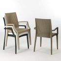 Vierkante salontafel wit 90x90 cm met stalen onderstel en 4 gekleurde stoelen Bistrot Arm Love 