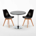 Table Ronde Noire 70x70cm 2 Chaises Colorées Intérieur Bar Café Nordica Cosmopolitan 