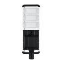 LED-lamp 60W met afstandsbediening en zonnepaneel van Colter L Aanbod