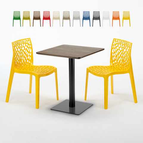 Vierkante tafel 60x60 cm zwart onderstel en houten blad met 2 gekleurde stoelen Gruvyer Kiss Aanbieding