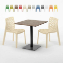Table carrée 70x70 plateau effet bois avec 2 chaises colorées Gruvyer Melon Offre
