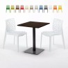 Vierkante tafel 60x60 cm zwart onderstel en houten blad met 2 gekleurde stoelen Gruvyer Kiss Voorraad