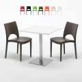 Vierkante salontafel wit 60x60 cm en 2 gekleurde stoelen Paris Strawberry Aanbieding