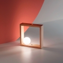 Lampe LED de table design en bois avec abat-jour sphérique en verre Kark Offre