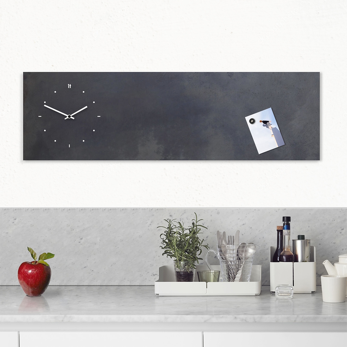Horizontale wandklok met magnetisch schoolbord Industrial Aanbieding Horizontale wandklok met magnetisch schoolbord Industrial Aanbieding
