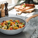 Wok en aluminium antiadhésif 28cm effet pierre Pierre Gourmet Remises
