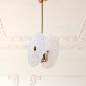 Goudkleurige metalen hanglamp met decoratieve glazen kappen Glass Verkoop