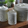 Pot vintage en métal perforé pour oignons avec couvercle Achat
