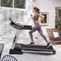 Professionele opvouwbare elektrische fitnessloopband met demping en helling Fisto Verkoop