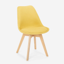 Chaise de cuisine et bar design nordique en bois et tissu avec coussin Dolphin 