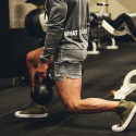IJzeren kettlebell 10 kg bol met handvat Kotaro Aanbod