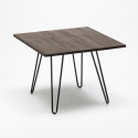 vierkante tafel en stoelen van metaal en hout in industriële-stijl pigalle 