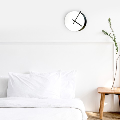 Horloge murale design moderne minimal rond noir blanc Eclissi