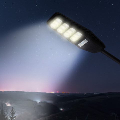 Lampadaire solaire à LED 200W avec support latéral capteur et télécommande Solis L